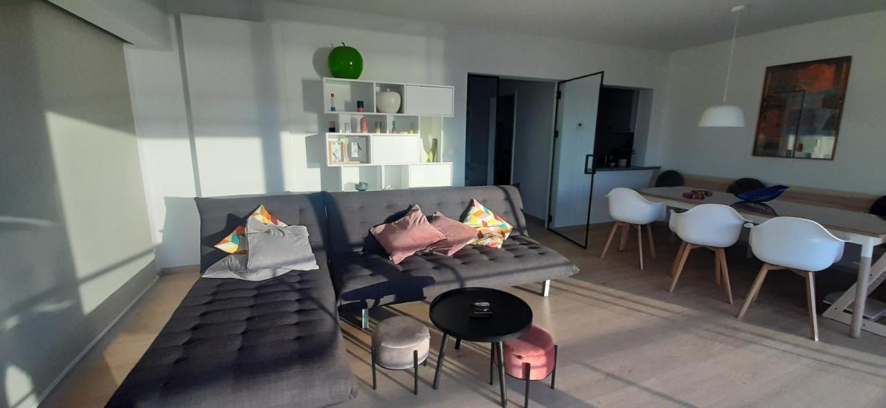 Appartment With Frontal Sea View With 3 Bedrooms Koksijde Exteriér fotografie